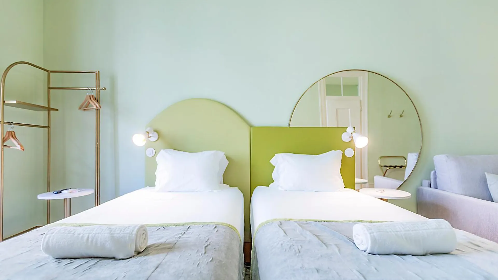 Lr Guest House Lisbon