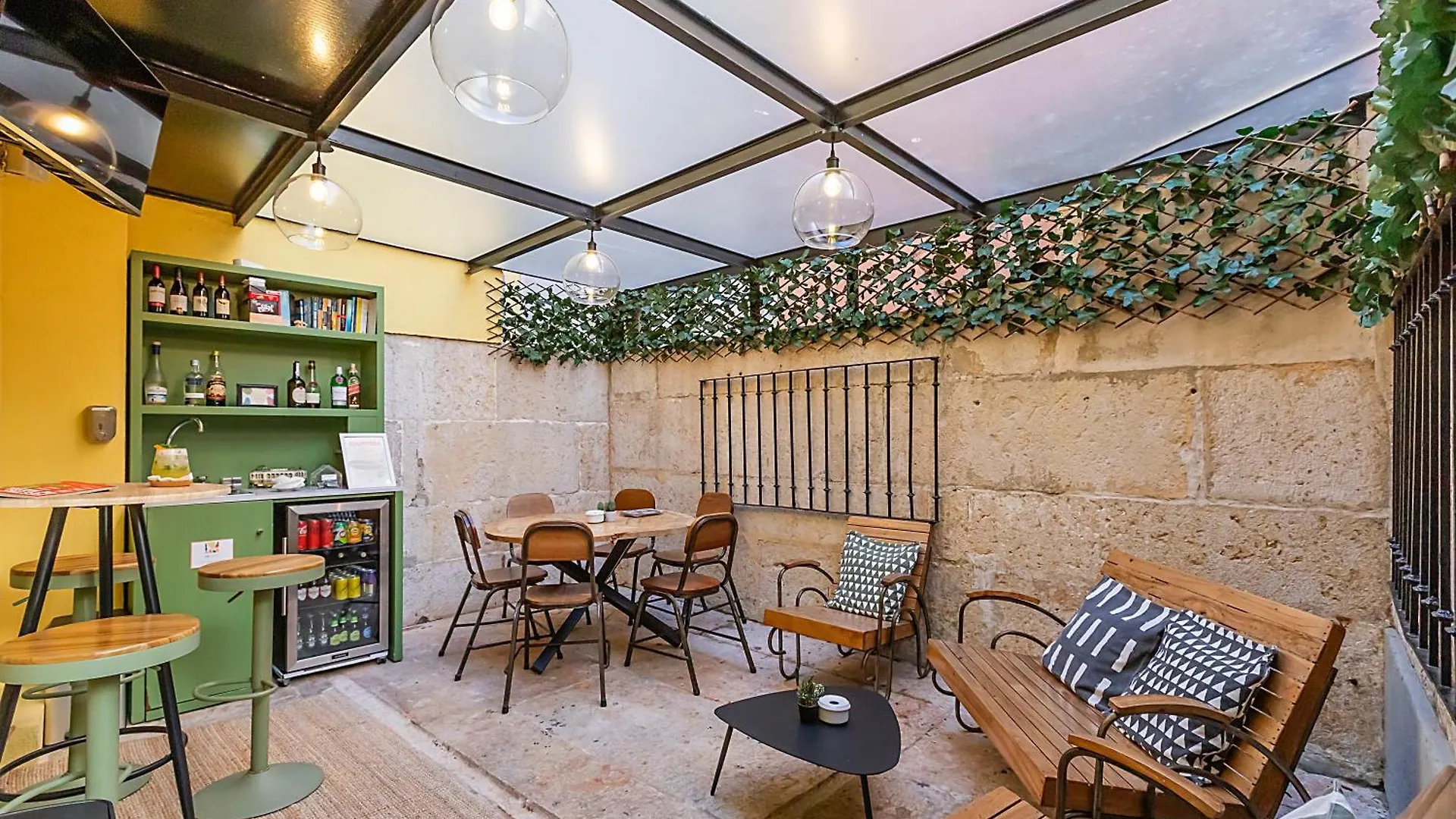 Lr Guest House Lisbon
