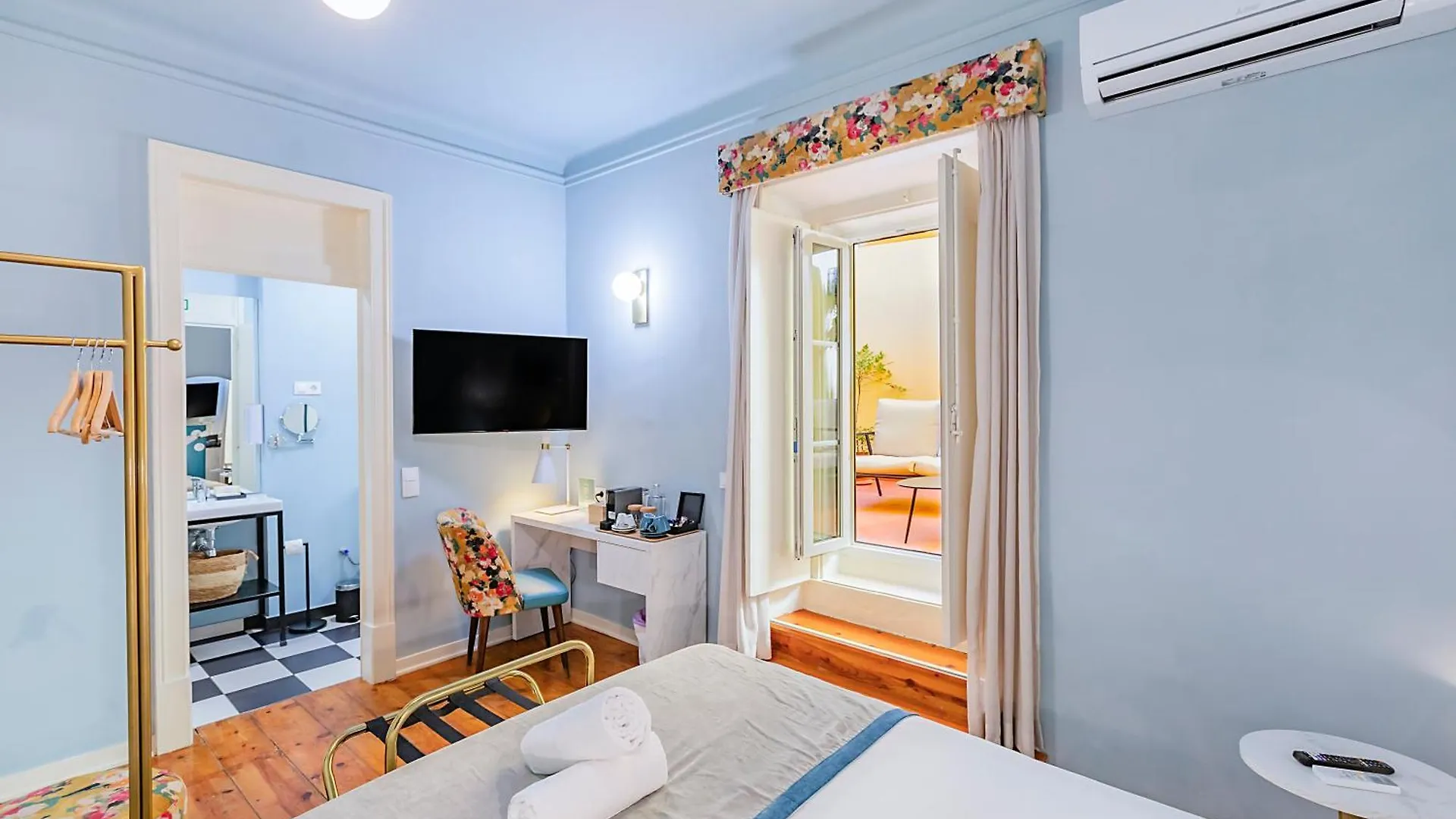 Lr Guest House Lisbon